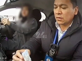 Инструктору пытались дать взятку во&nbsp;время сдачи экзамена по&nbsp;вождению 