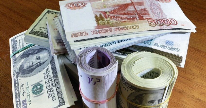 Все основные валюты, кроме доллара и&nbsp;рубля, подорожали к&nbsp;сому. Курс на&nbsp;22&nbsp;мая 